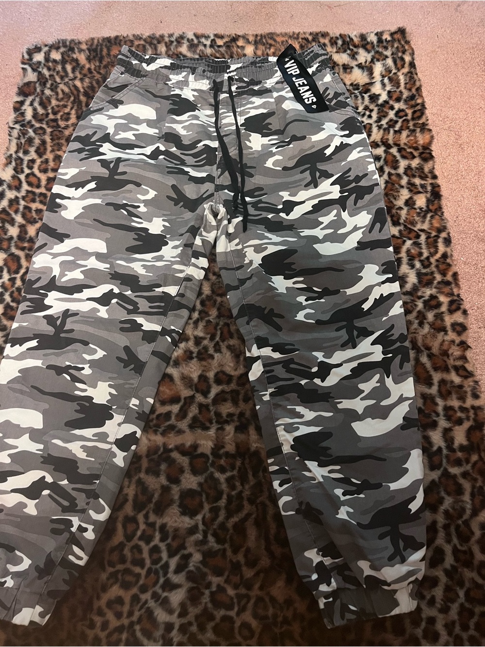 VIP Gray & White Camo Jogger Pants